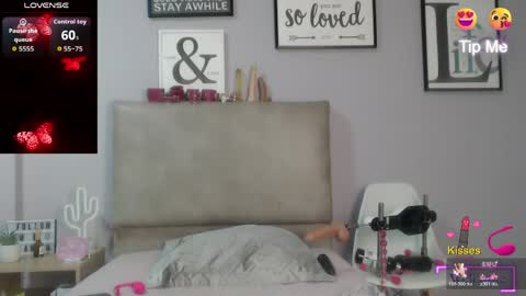 Sophia Bedford online show from May 8, 1:49 pm