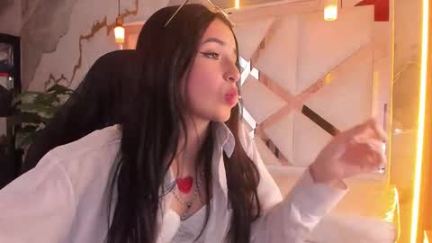 sophiadoll_tf online show from February 12, 8:48 pm