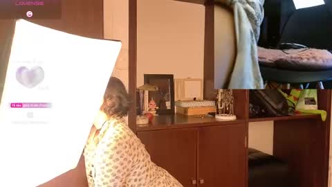 Snapshot of sophiadumont chatting on September 9, 11:59 pm Sophia online show from September 9, 11:59 pm