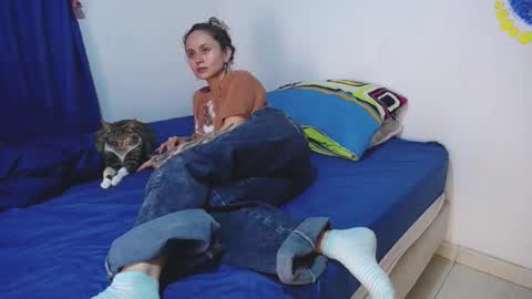 Snapshot of sophiamiller6 chatting on May 8, 8:58 pm sophiamiller6 online show from May 8, 8:58 pm