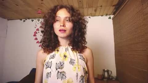 Snapshot of sophiamiller6 chatting on May 12, 2:41 am sophiamiller6 online show from May 12, 2:41 am