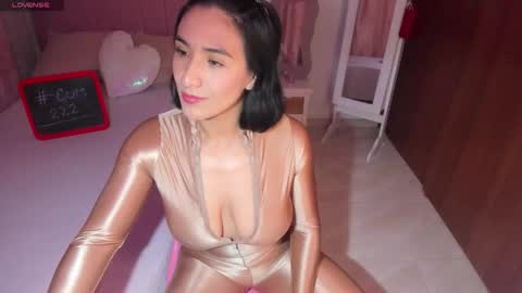    online show from September 11, 2:00 am