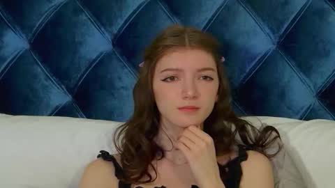 SophiaProve online show from February 3, 3:04 am