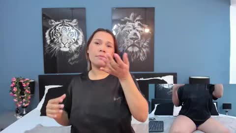 Sophia online show from February 9, 8:35 pm