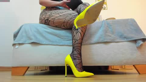 Snapshot of sophiaqueens chatting on April 27, 8:40 pm Sophia online show from April 27, 8:40 pm