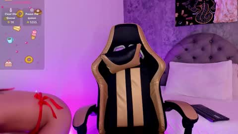 Sophia  online show from January 16, 2:21 pm