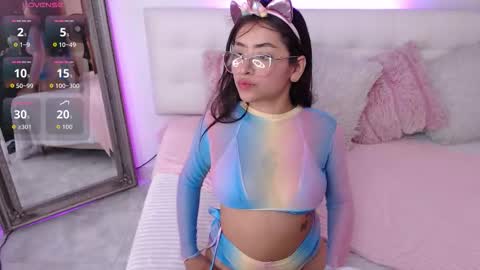   online show from September 12, 7:47 pm