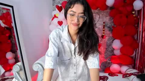   online show from February 13, 7:54 pm