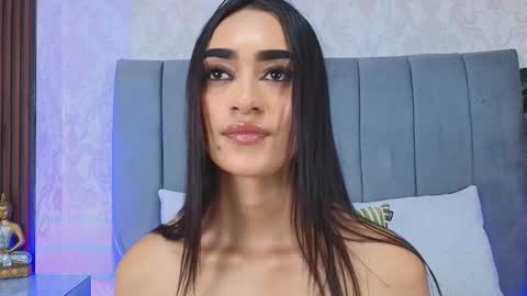 Snapshot of sophie_deargb chatting on March 8, 11:28 pm Sofia  santodomingo online show from March 8, 11:28 pm