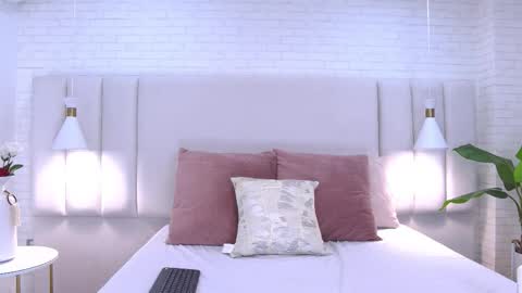 Snapshot of sophie_deargb chatting on November 1, 8:00 pm Sofia  santodomingo online show from November 1, 8:00 pm