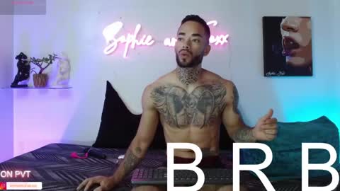 SOPHIE - FOXX online show from April 25, 12:08 pm