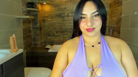 Snapshot of sophie_grays chatting on September 10, 8:09 pm S O P H I E online show from September 10, 8:09 pm