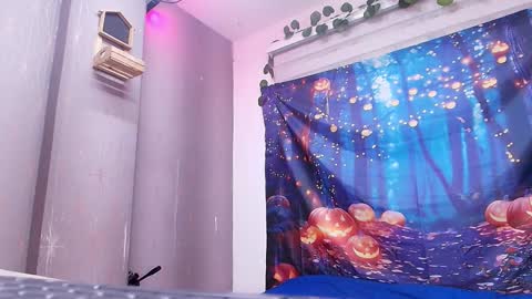 sophie online show from October 20, 11:54 am