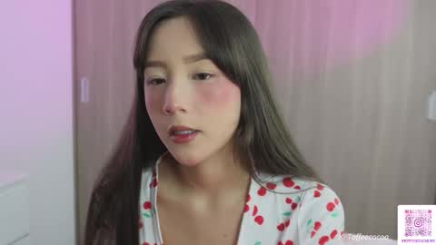 Sophie or Sof online show from November 6, 11:26 pm