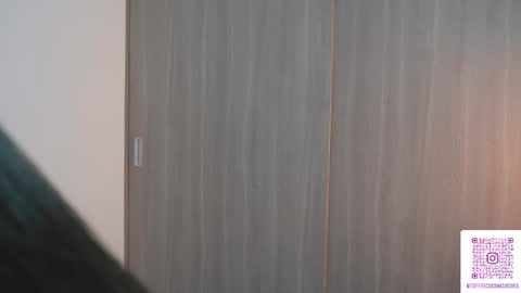Snapshot of sophie_lii chatting on April 13, 2:06 am Sophie or Sof online show from April 13, 2:06 am
