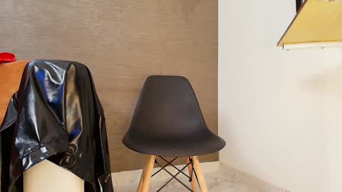 Sophie online show from February 4, 2:32 pm