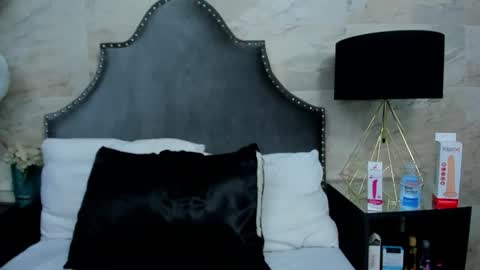 sophie_madisson online show from September 16, 7:26 pm