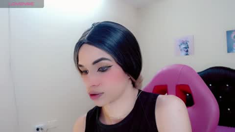 sophie_miaa online show from December 1, 4:29 pm