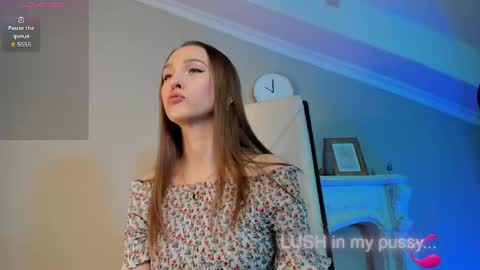 Sophie online show from May 2, 9:25 am
