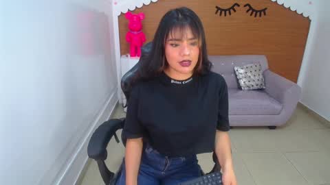 Sofia online show from February 11, 10:39 pm