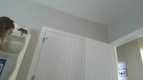 Snapshot of sophiebateman chatting on March 11, 4:51 pm Sophie Bateman online show from March 11, 4:51 pm