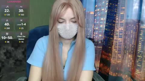 Sophie online show from April 14, 8:42 am