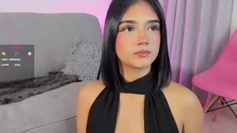 sophie  online show from June 17, 4:26 am
