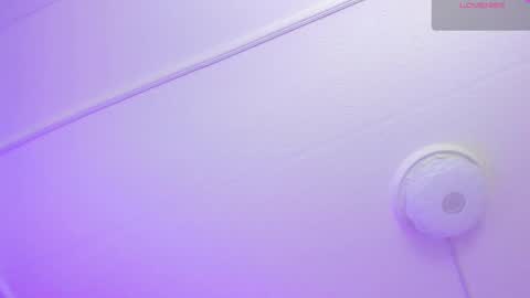 Snapshot of sophiecherry_ chatting on March 11, 9:24 am Sophie IG sophiecherry es online show from March 11, 9:24 am
