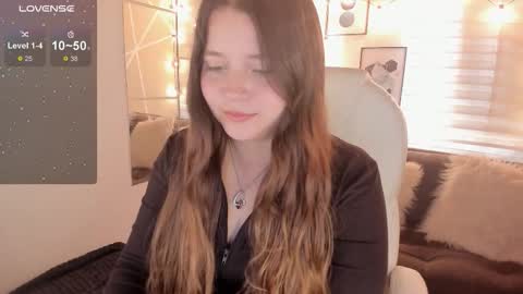 Sophie  online show from December 16, 2:11 pm