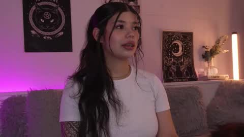 Sophiee  online show from October 7, 2:20 am