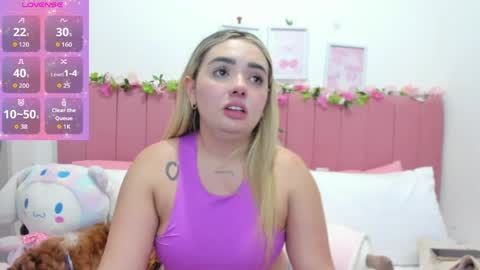 sophiee rosee online show from May 5, 1:24 am