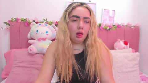 sophiee rosee online show from May 7, 4:12 pm