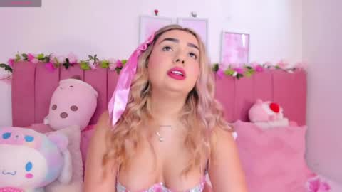 sophiee rosee online show from May 9, 5:51 pm