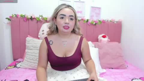 sophiee rosee online show from May 10, 11:10 pm