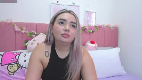 sophiee rosee online show from May 19, 10:16 pm