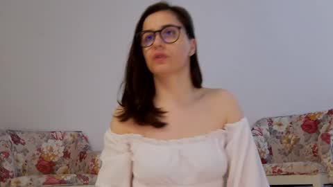 Snapshot of sophieerain chatting on September 20, 7:31 am Sophie Rain online show from September 20, 7:31 am