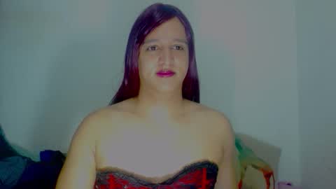 sophiehillsxo online show from November 1, 9:55 am
