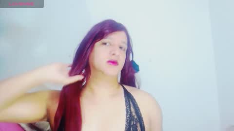 sophiehillsxo online show from November 21, 9:08 am