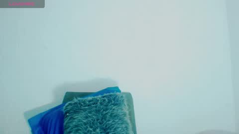 sophiehillsxo online show from May 15, 11:12 pm