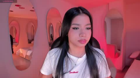 Sophie Houston online show from May 8, 3:23 am