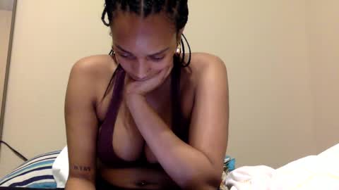 Snapshot of sophieinthecity chatting on January 11, 1:59 am Sophia Star online show from January 11, 1:59 am