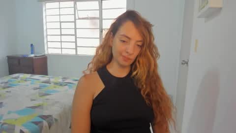 Sophia online show from February 4, 9:20 pm