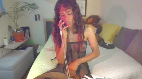 Snapshot of sophielondono21 chatting on September 19, 7:58 pm SofiTrans21 online show from September 19, 7:58 pm