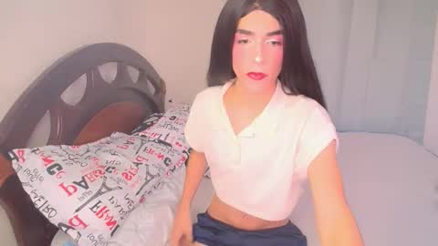 sophie online show from March 30, 8:21 pm