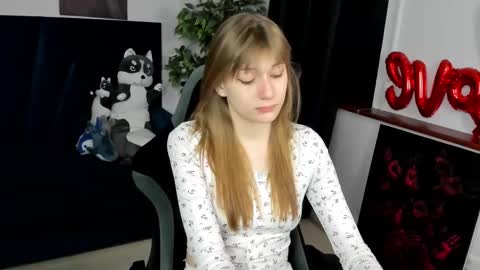 Snapshot of sophielumen chatting on September 8, 5:12 pm Camilla online show from September 8, 5:12 pm