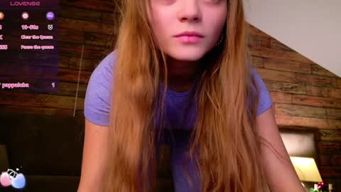 Snapshot of sophiesuvi chatting on December 14, 3:58 pm Sophie and my bestie Mandy online show from December 14, 3:58 pm