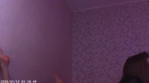 Snapshot of sophiesuvi chatting on January 11, 3:02 am Sophie and my bestie Mandy online show from January 11, 3:02 am