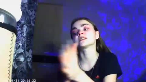 Snapshot of sophiesuvi chatting on January 30, 10:08 pm Sophie and my bestie Mandy online show from January 30, 10:08 pm