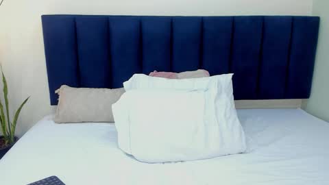 Snapshot of sophieturner_mg chatting on February 16, 7:10 pm sophieturner_mg online show from February 16, 7:10 pm