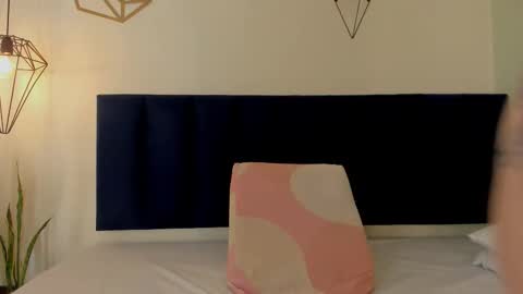 Snapshot of sophieturner_mg chatting on February 28, 7:04 pm sophieturner_mg online show from February 28, 7:04 pm